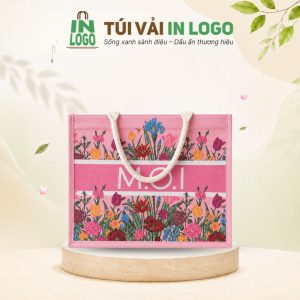 Túi vải đay quà tặng in logo màu hồng họa tiết vườn hoa VĐ-09